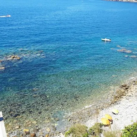 White House With Sea View * Moneglia